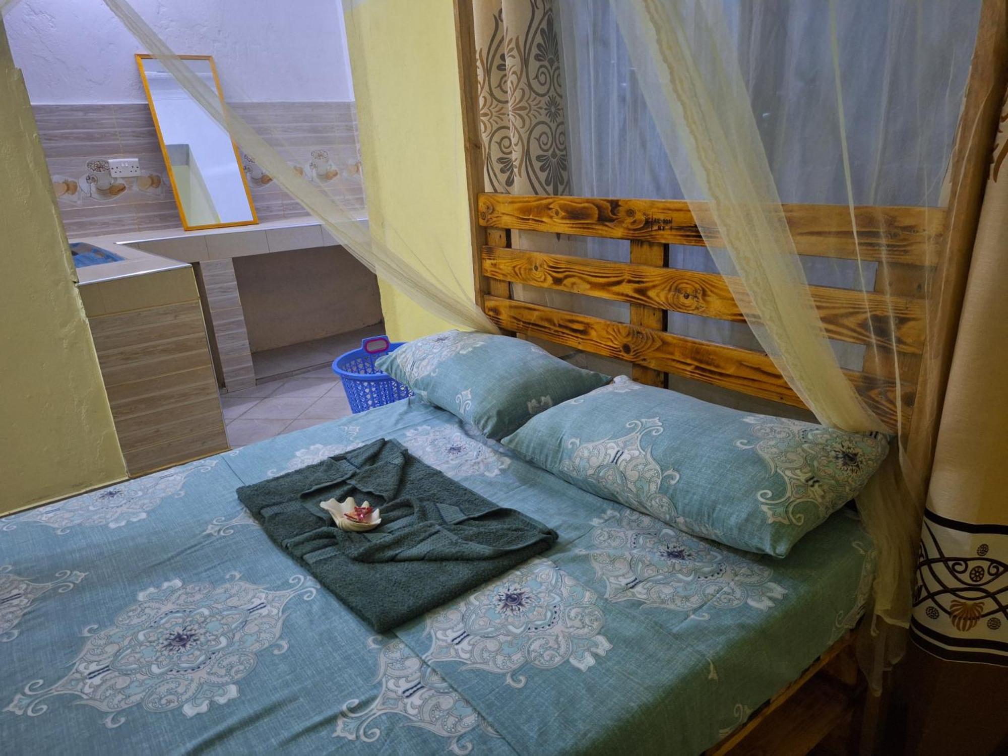Mount Zion Guest House, Mtwapa Mtomondoni มอมบาซา ภายนอก รูปภาพ