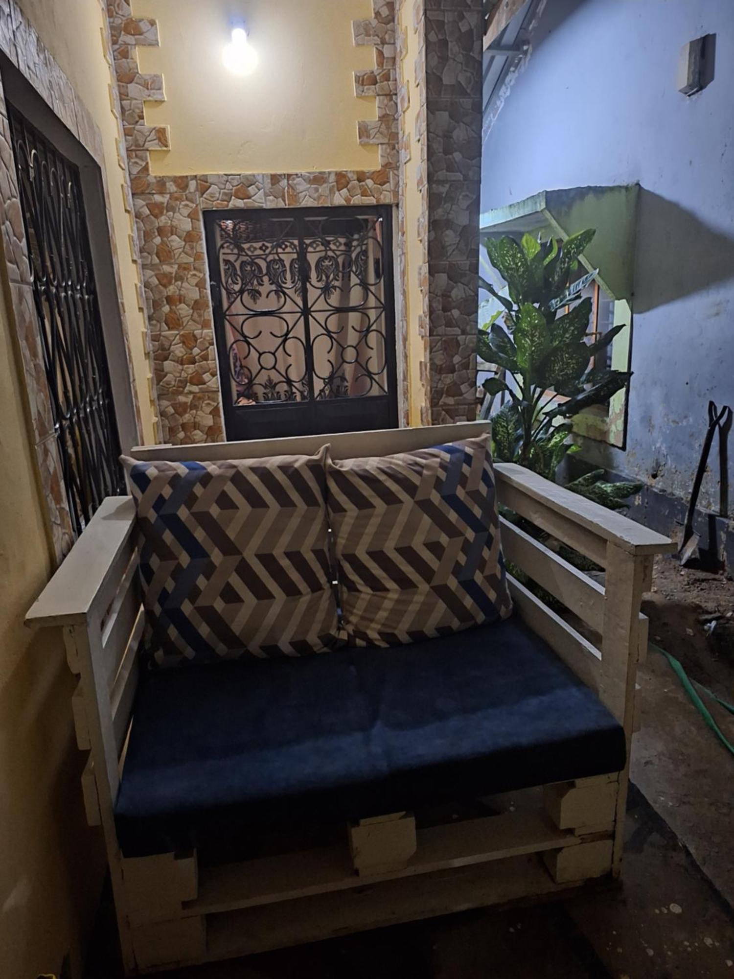 Mount Zion Guest House, Mtwapa Mtomondoni มอมบาซา ภายนอก รูปภาพ