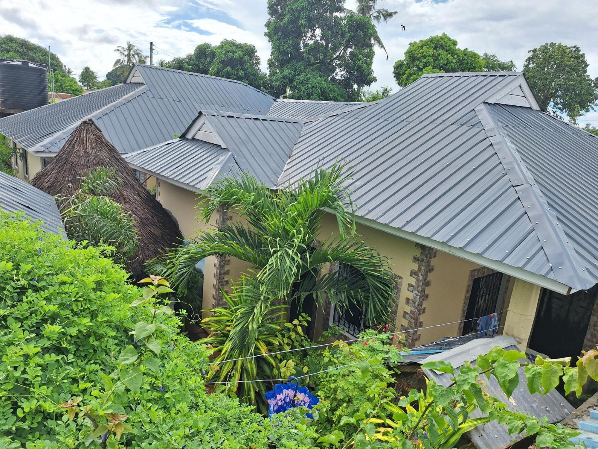 Mount Zion Guest House, Mtwapa Mtomondoni มอมบาซา ภายนอก รูปภาพ