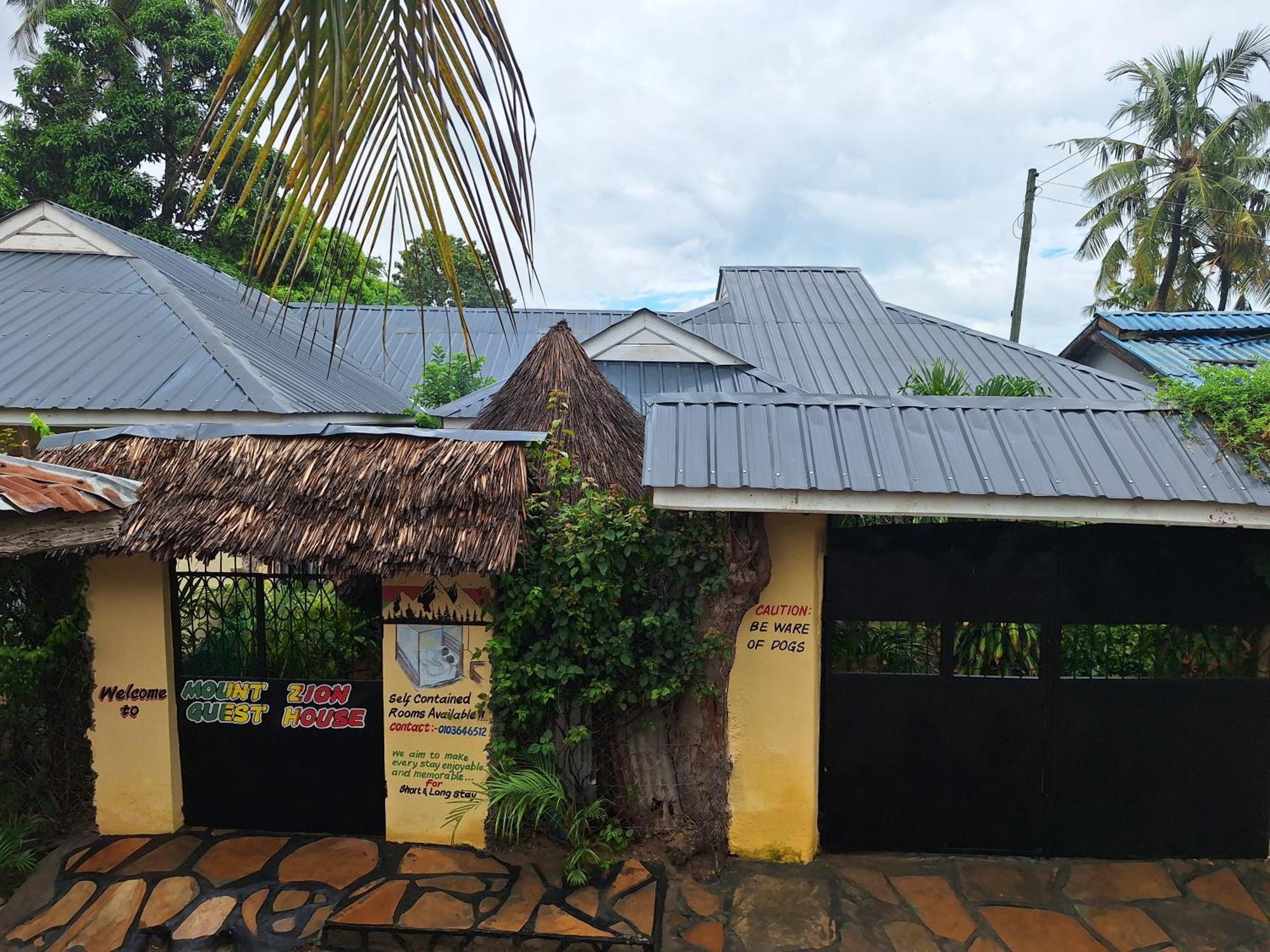 Mount Zion Guest House, Mtwapa Mtomondoni มอมบาซา ภายนอก รูปภาพ
