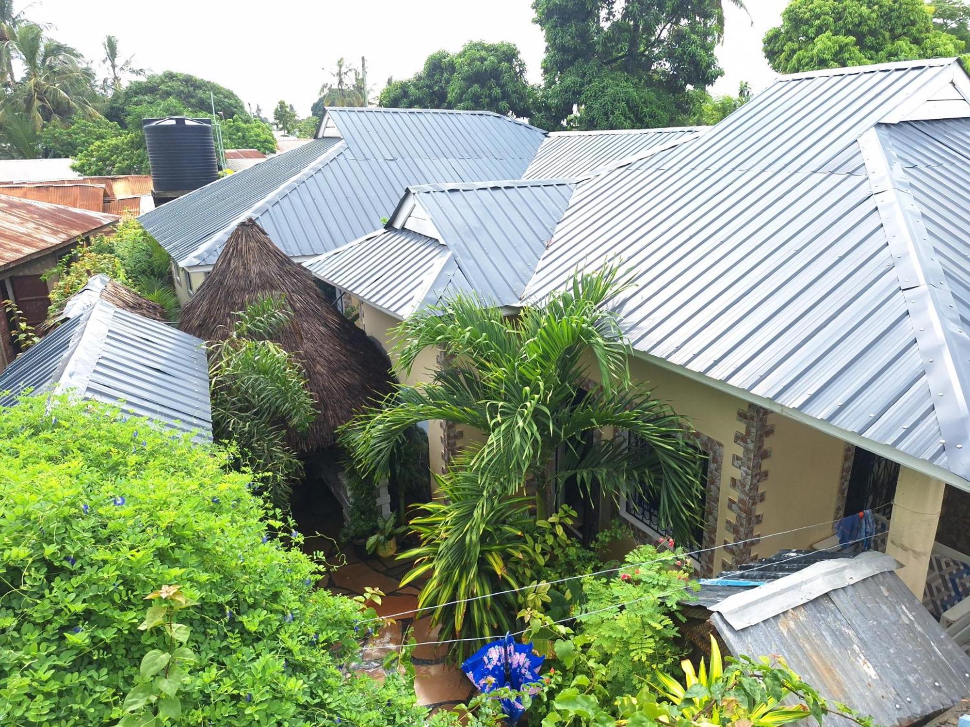 Mount Zion Guest House, Mtwapa Mtomondoni มอมบาซา ภายนอก รูปภาพ