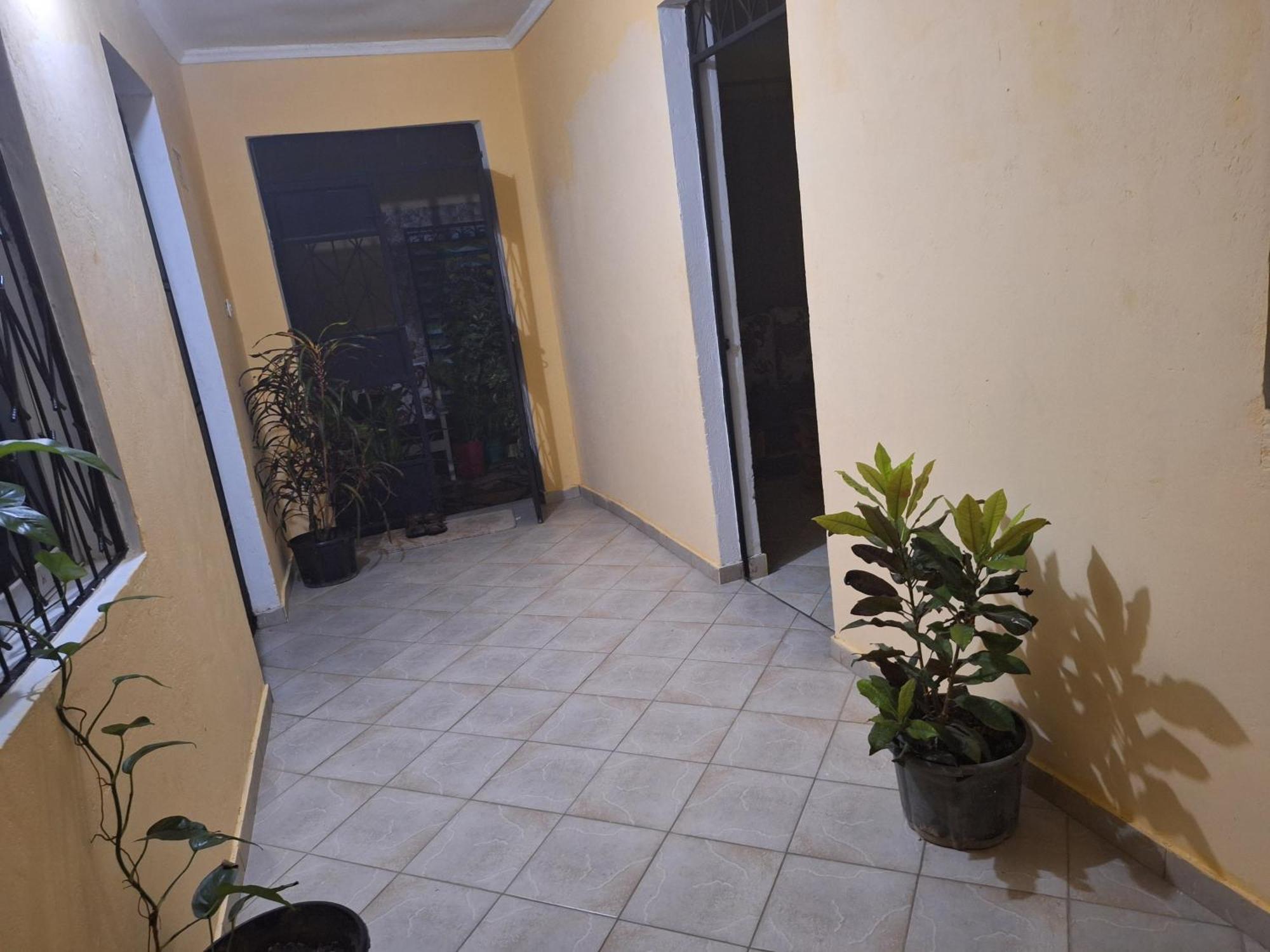Mount Zion Guest House, Mtwapa Mtomondoni มอมบาซา ภายนอก รูปภาพ