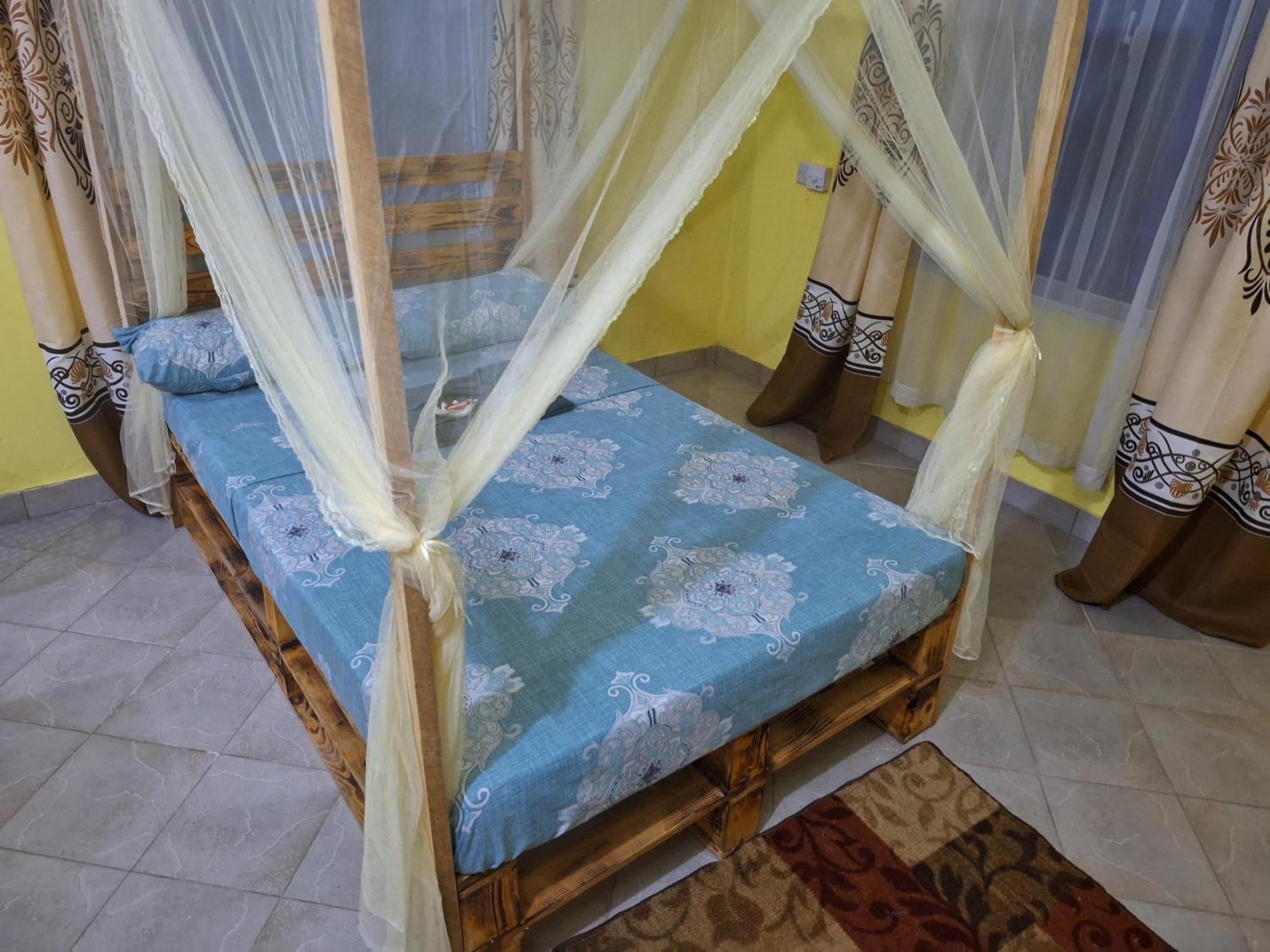 Mount Zion Guest House, Mtwapa Mtomondoni มอมบาซา ภายนอก รูปภาพ