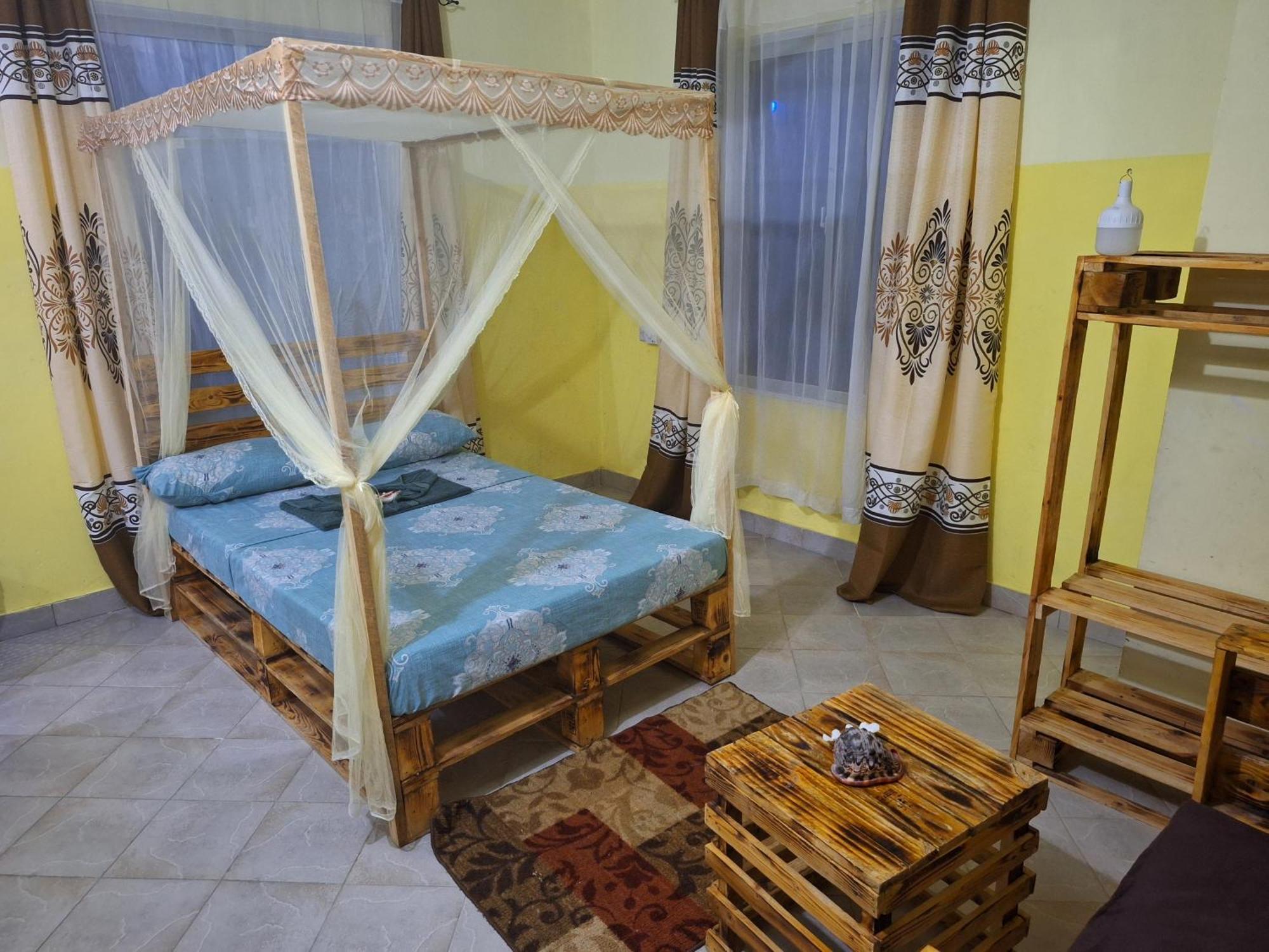 Mount Zion Guest House, Mtwapa Mtomondoni มอมบาซา ภายนอก รูปภาพ