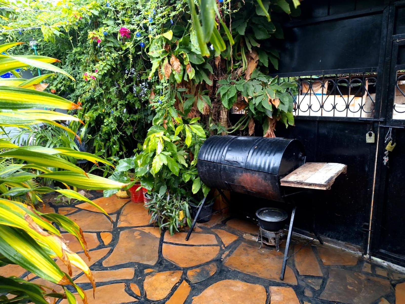 Mount Zion Guest House, Mtwapa Mtomondoni มอมบาซา ภายนอก รูปภาพ